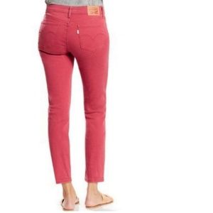 CLOSET CLOSING Red Levi's 712 Slim Jeans Ankle